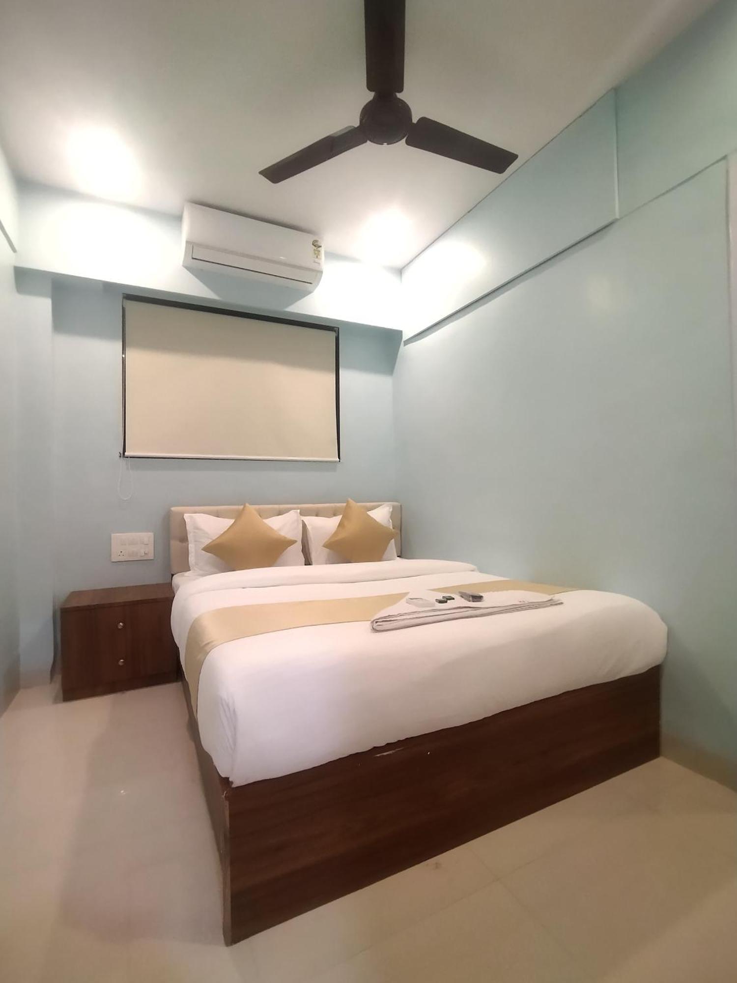 Everest Stays Rooms And Dormitory Mumbai Bagian luar foto